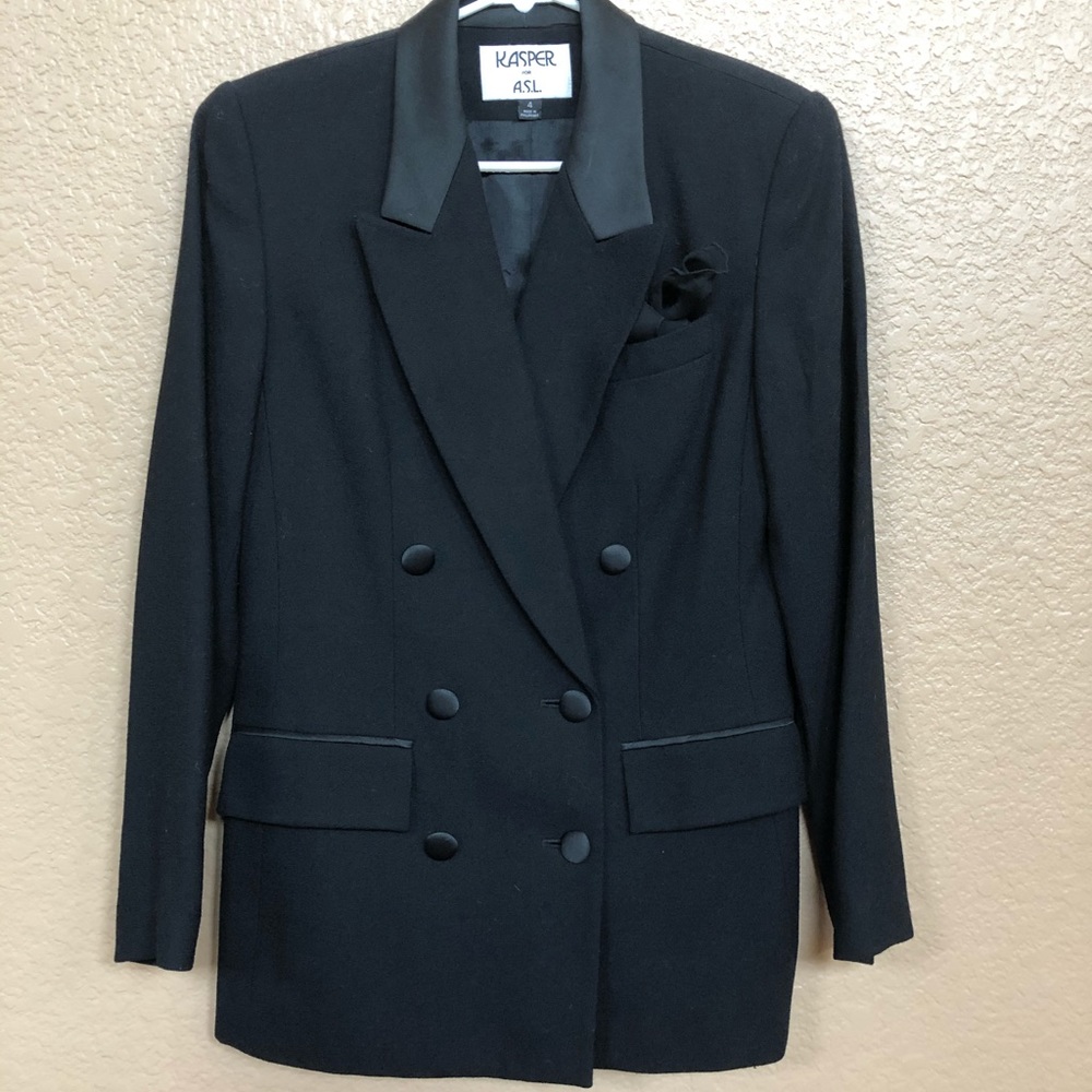 Woman’s blazer
